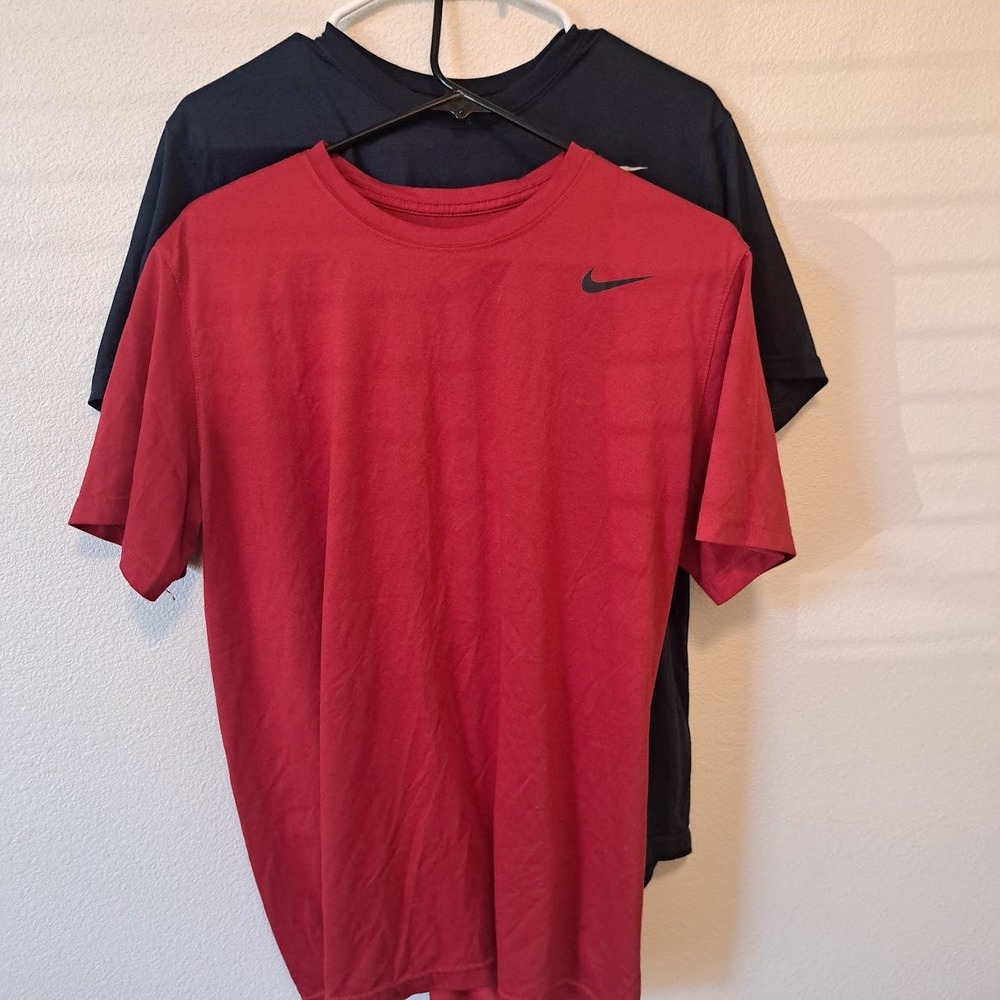 Nike Dri-FIT Mens T-Shirt Bundle Pack of 2 Red Black Athletic Gym Training Large